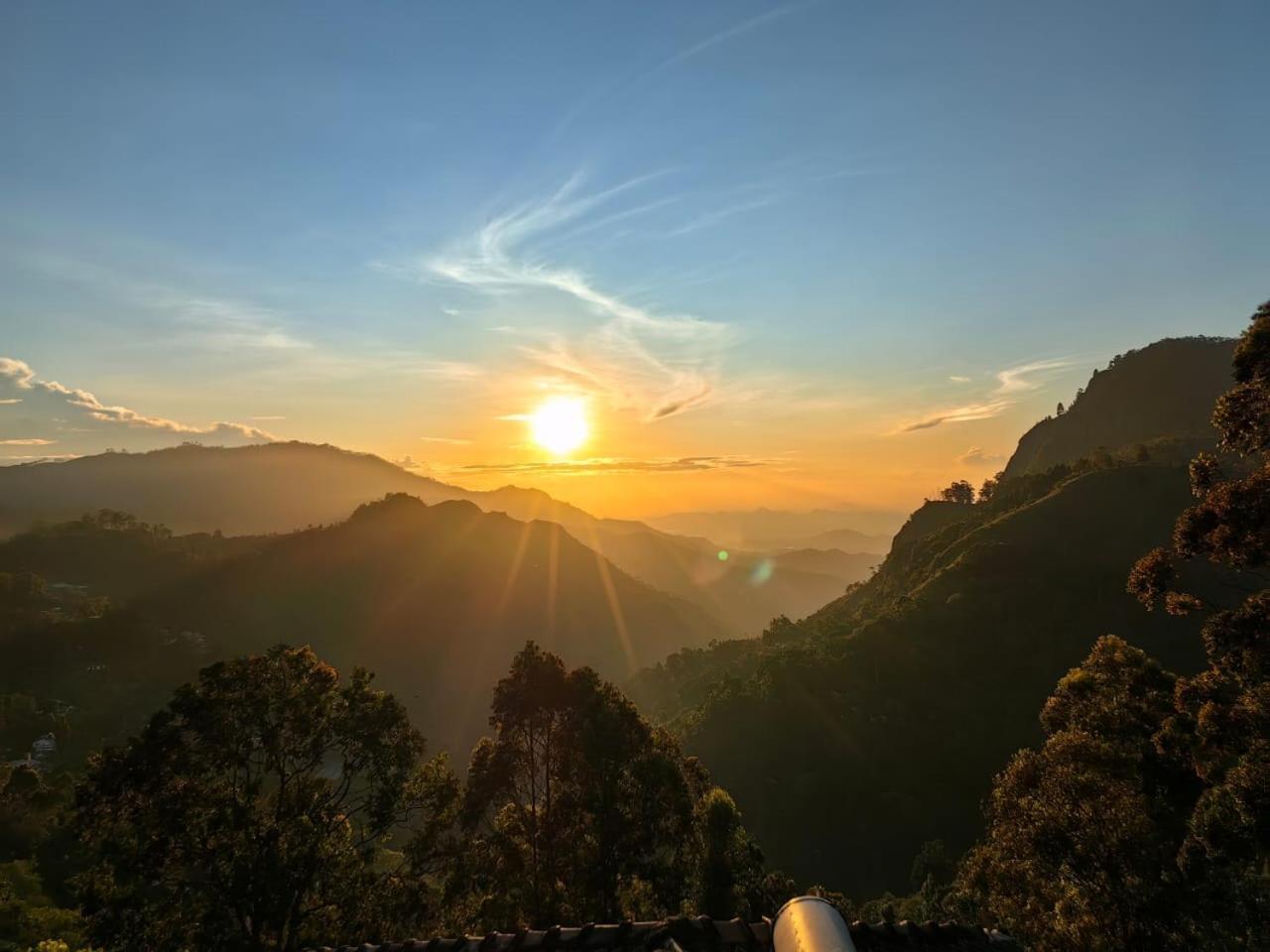לינה וארוחת בוקר אלה Pleasant Peak מראה חיצוני תמונה