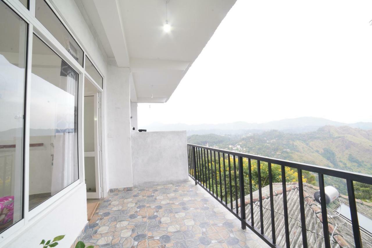 לינה וארוחת בוקר אלה Pleasant Peak מראה חיצוני תמונה